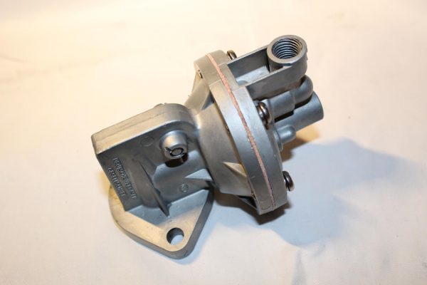 Benzinpumpe 25/30PS - 111127025B VW Käfer Karmann Ghia Bus T1 - generalüberholt