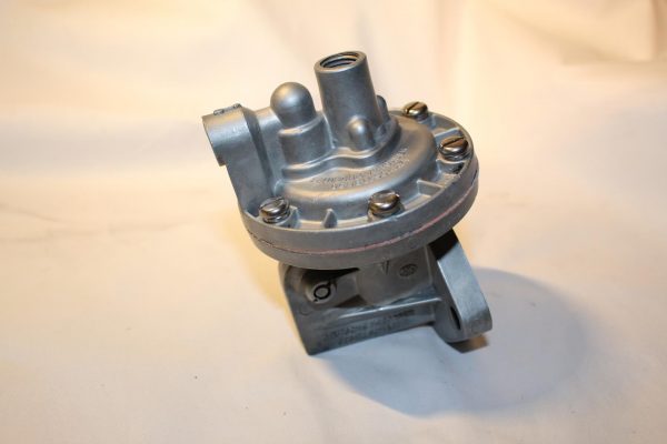Benzinpumpe 25/30PS - 111127025B VW Käfer Karmann Ghia Bus T1 - generalüberholt